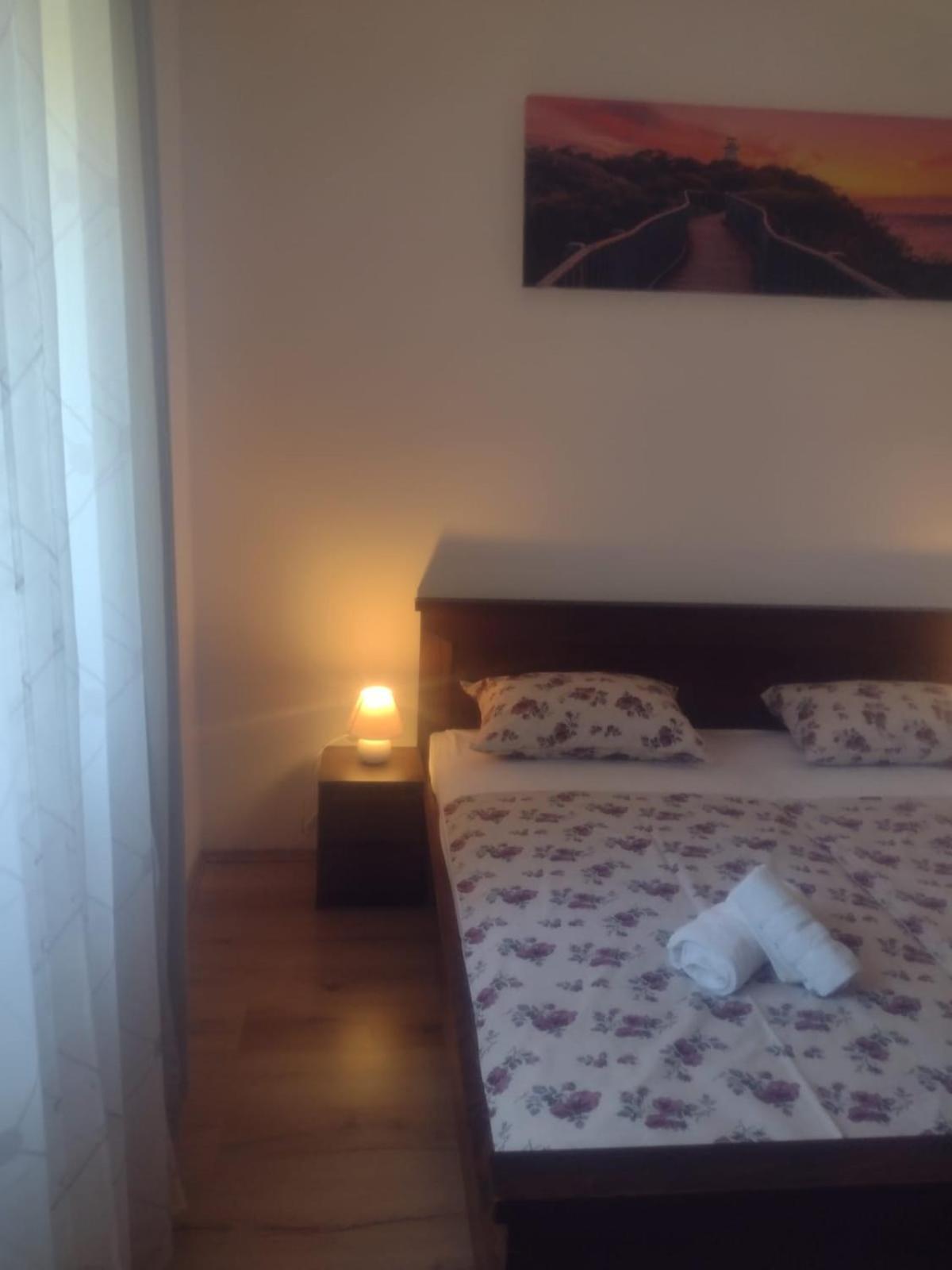 Spacious Apartment With Parking&Garden Marčana Zimmer foto